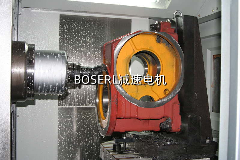 1665128279421704.jpg 齒輪減速機加電機